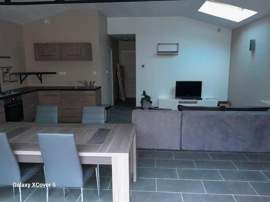 Le Loft - Villa De 70M² Avec Jardin Clos Chalon-sur-Saône Exteriér fotografie